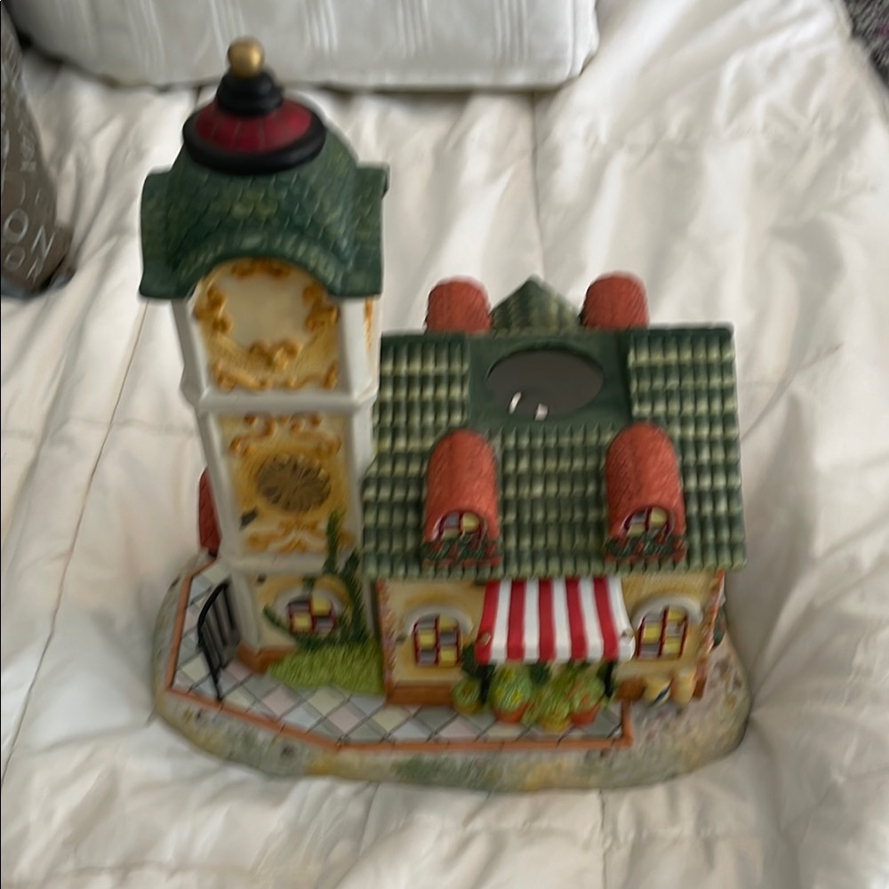 PartyLite Multicolor Clock Tower Candle Holder - Picture 5 of 10